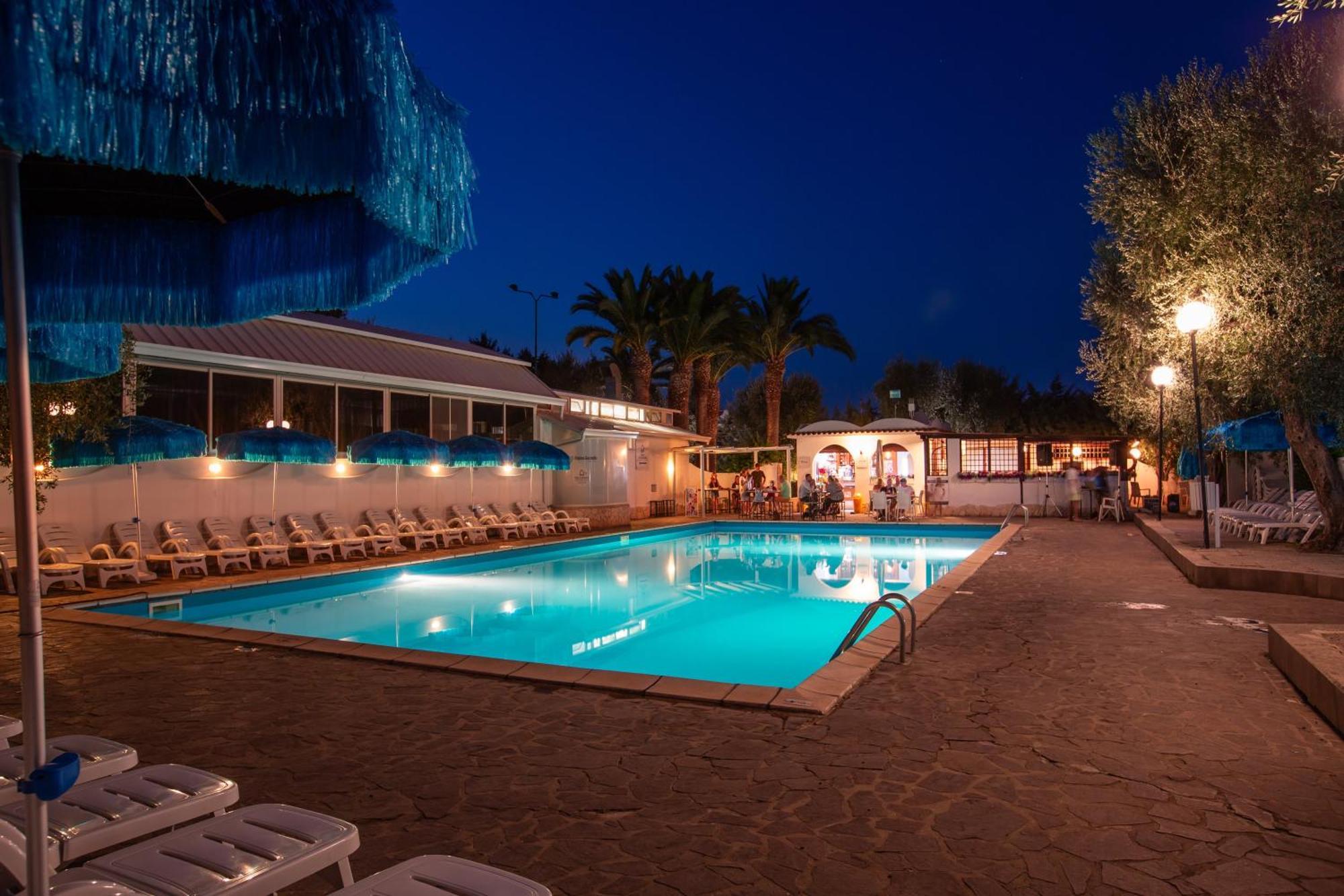 Hotel Palme Gemelle Vieste Buitenkant foto